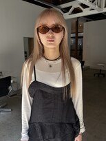 パーク(PARK) ハイトーンブリーチロングブロンドホワイトブランド