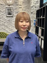 エン(YENN) ミルクティーベージュ ボブ