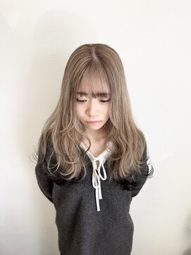 ヘアステーションフラット(HAIR STATION FLAT) ホワイトブロンド×エンドカラー