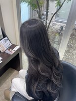 ブランシェ 西松山店 透明感たっぷりシアーグレーカラー