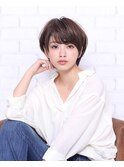 小顔マニッシュショート　オリーブベージュ　大人かわいい　人気