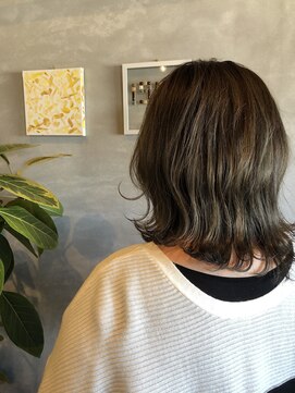 ワッカ(wacca) カーキ×ベージュ　おしゃれ色♪