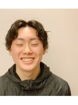 インフィニィト ネオ(INFINITO NEO) パーマ センター分け 大学生