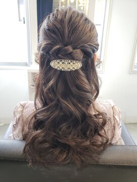レディスペヘアー(redispe hair) ハーフアップ【名古屋駅・名駅・名駅西口・名古屋駅西口】