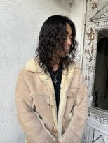 ロイジー(roijir) メンズロングヘア×スパイラルパーマ