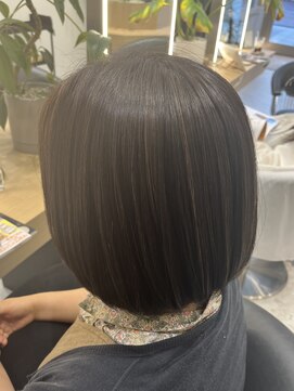 シータ(c i e t a) ナチュラルハイライトカラー/白髪ぼかし