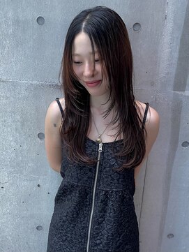 ブランコ 名古屋栄(BLANCO) クールにストレートでレイヤーカット