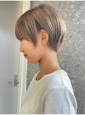 ダブルカラーショートウルフカットショートボブレイヤー前髪あり