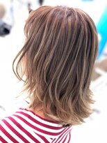 コワフェル ド エクセル 白楽店(la coiffure de excel)&nbsp;ミルクティーベージュ3Dハイライト