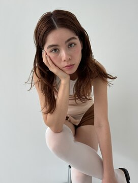 スヴニール(souvenir) ロングヘア+レイヤーカット