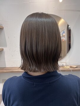 シア 春日部店(SHEER) モカグレージュ×切りっぱなしボブ