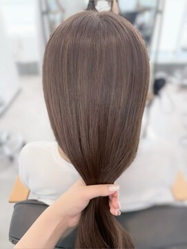 リアンバイアリュール(Lian by Allure) Lian by Allure 本厚木 横山乃愛 ハイライトカラー