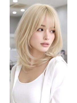 アフューズバイストゥー(Vfuse by StueW) ブロンドミディアムレイヤー5/ブリーチ/ケアブリーチ/髪質改善