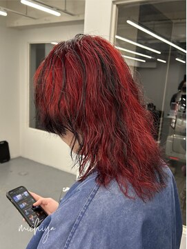 アンドメゾンオム(&Maison. homme) センターパート/ニュアンスパーマ/毛流れパーマ/波巻きパーマ