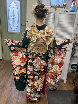 アベニューケー avenue K ヘアーメイク hair makeの写真/２０２７年成人の日予約受付中！一級着付け技能士が叶える晴れ姿♪ヘアセット事前打ち合わせで安心！