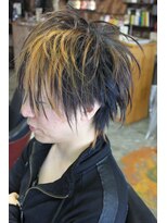 オーバーキャプテンネイキッド(OVER CAPTAIN NAKED)&nbsp;Ｖ系束感ショート×アシメカラー