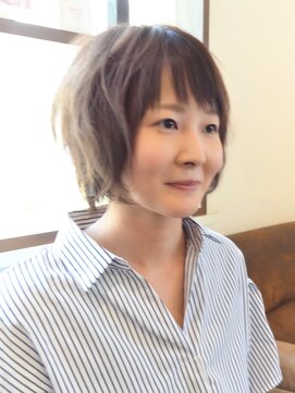 ルッツ (Lutz hair design) キャラメルベージュ