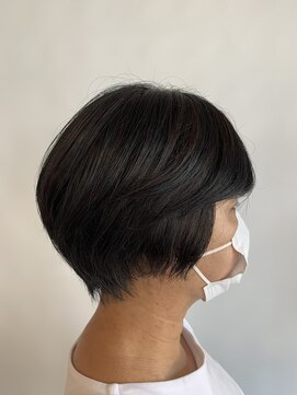 ブロッサム 若葉店(Blossom) 大人ショートボブ