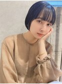 小顔に見える大人ショートボブ/インナーカラー