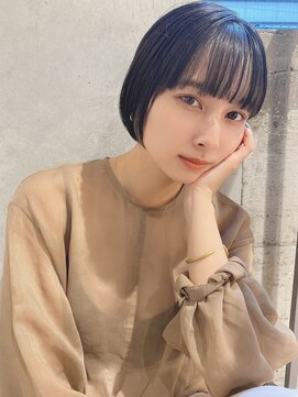 ルービック(Rubik's) 小顔に見える大人ショートボブ/インナーカラー