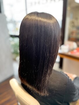 アトリエアルシュ(atelier ARCHE) マンツーマンでする自然な酸性縮毛矯正で髪質改善艶髪に