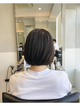 ガリカ 蔵前(Gallica) 【佐久間史将】大人かわいいぱっつんボブ/襟足すっきりショート