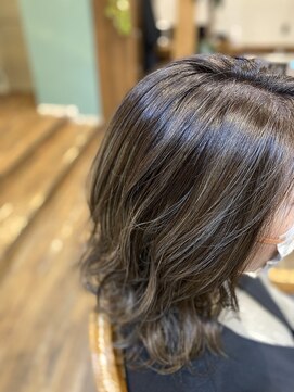 フィル(fil) ハイライトでダブルカラー(白髪ぼかし)