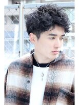 リップス レイ ギンザ(LIPPS Ray GINZA)&nbsp;無造作スパイラルベリショマッシュツーブロック刈り上げ