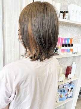 キャアリー(Caary) 福山市美容師求人スタッフ募集中秋冬インナーカラーレイヤーボブ