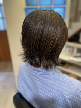 トレパルッキエーレ(tre parrucchiere) ［-tre-］白髪ぼかしハイライト