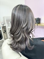 ドレ(DORE)&nbsp;グレージュ【バレイヤージュ、ロング】