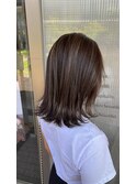 @白髪ぼかし白髪生かしハイライト細めハイライト外ハネボブ