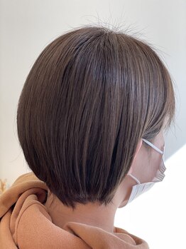 シス(sisu)の写真/【毛量調整カット付きクーポン多数◎】カラーやトリートメントとセットでお得♪少し調整したい方におすすめ