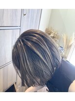 エイチ(h)&nbsp;バレイヤージュ