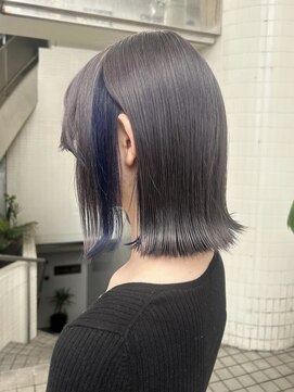 カシェル トウキョウ(Cashel Tokyo) イヤリングカラー！ネイビー