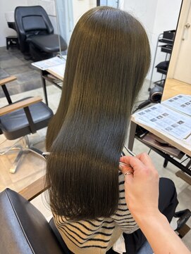 アルメリア 池袋(Arumeria) ブリーチなしオリーブグレージュオリーブカラー透明感艶髪