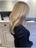 ホワイトブロンドゾーンカラーグレーベージュロングウルフヘア