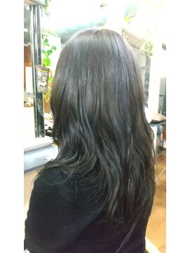 ヘアサロン スリーク(Hair Salon Sleek) 透明感寒色系なのに柔らかい色味