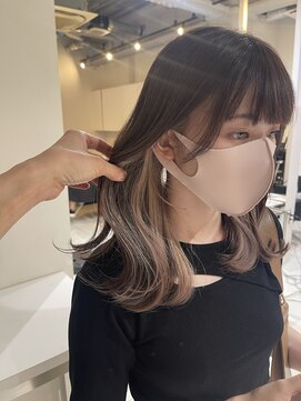 アライブ ハラジュク(ALIVE harajuku) ホワイトベージュインナーカラーryota