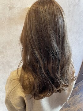 ビヨンド リンク(BEYOND L'INK) 透明感ベージュ