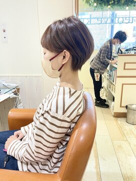 ネオリーブ クタ 町田店(Neolive kuta) 大人かわいいショート【ショート、髪質改善230402】