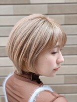 アフロディーテ ギンザ 秋葉原店(APHRODITE GINZA)&nbsp;外ハネボブ/グラデーションカラー/ペールベージュ/秋葉原