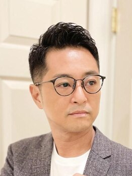 アットグラーロ 名古屋大須店 (＠GLARO)の写真/【大須】働くメンズに人気!メンズ専用個室で熟練Stylistが好感度抜群のStyleを創り、髪のお悩みも解決!