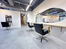 ディト(ditto)の雰囲気（落ち着いた色味で、居心地のいい空間にこだわっています。）