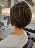 丸みショートボブ　絶壁解消ヘア　ふんわりショートボブ