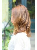 クセ毛風ヘアで女度ＵＰ