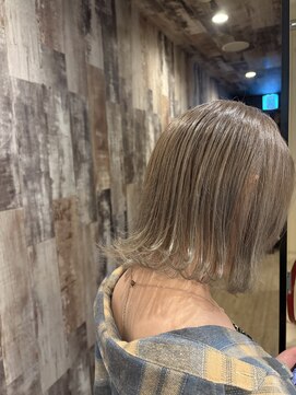 グレネイド(grenade) ハイトーンベージュ