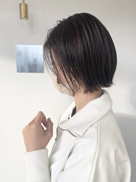 シアン(syan.) shor bob