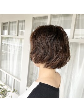 ヘアデザイン ジル(Jill) ゆるボブ