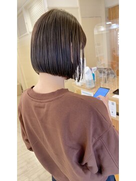 モリオ フロム ロンドン 大宮2号店(morio from London) 【なかじま ひびき】コンパクトワンレンボブ